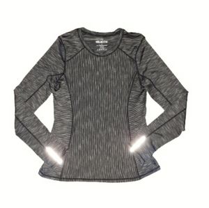 - - VELOCITY SLEEVE  SPORT TOP